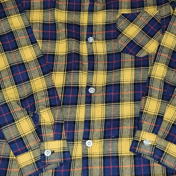 EEUC boys flannel - Picture 2 of 4
